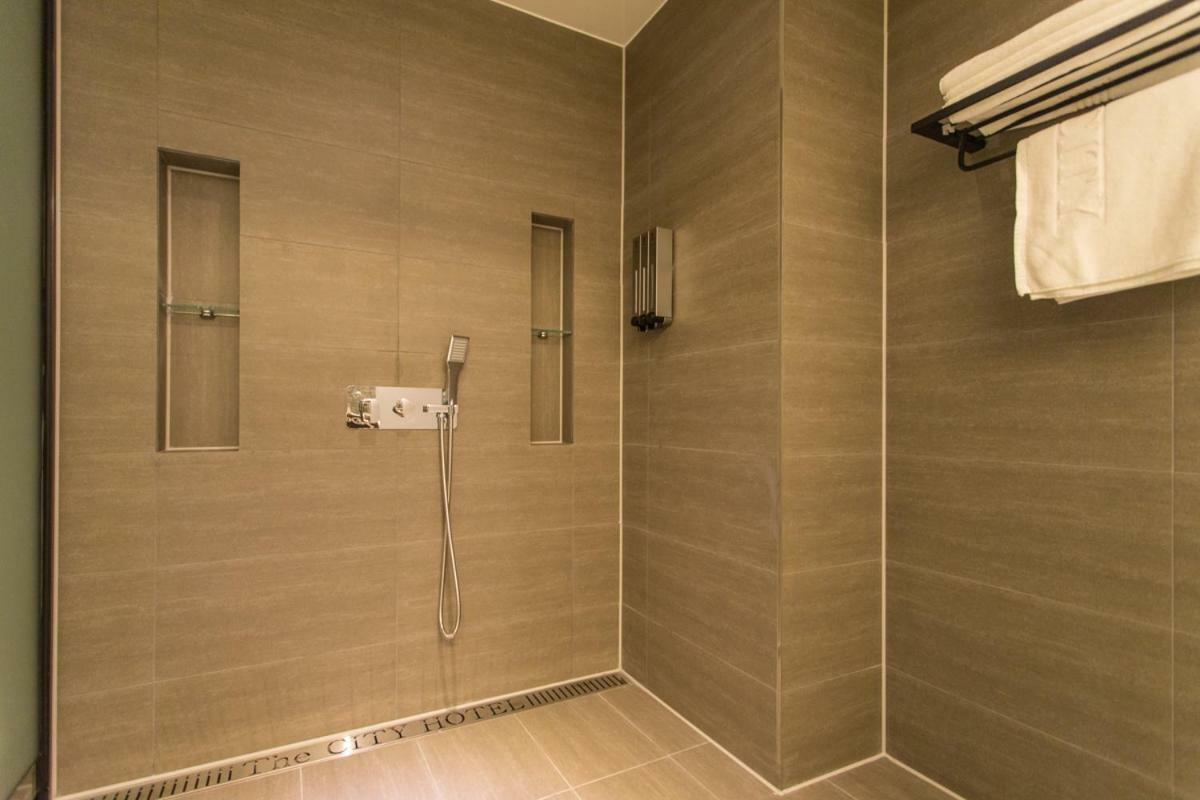 The City Hotel Jeonju Zewnętrze zdjęcie